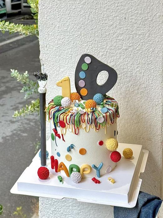 油画蛋糕（提前24小时预定/含翻糖配件） 商品图0