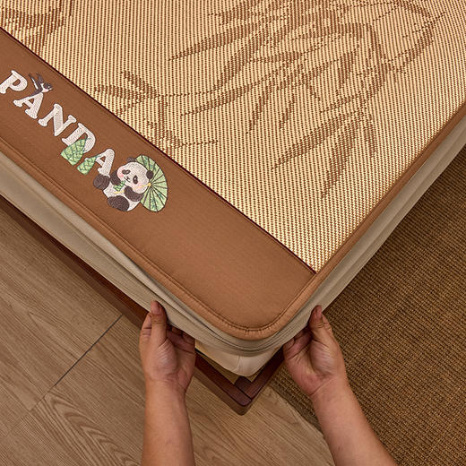 【春夏上新】自然醒A类竹韵熊猫系列三明治复合冰藤席（可水洗机洗）QJ 商品图8