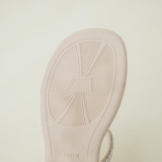 西村名物2026年夏季新款舒适平底玫瑰水钻一字带低跟凉拖鞋T26BJ20181 商品图4