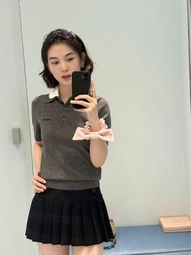 Miumiu早春新款娃娃领短袖