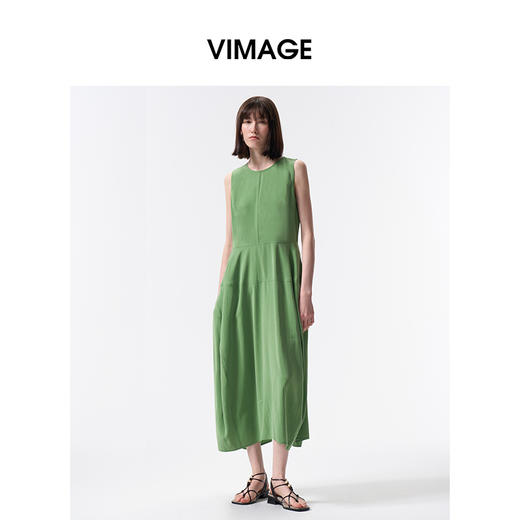 VIMAGE纬漫纪2026夏季新款慵懒宽松森林绿莫代尔无袖垂坠连衣裙V2507206 商品图3
