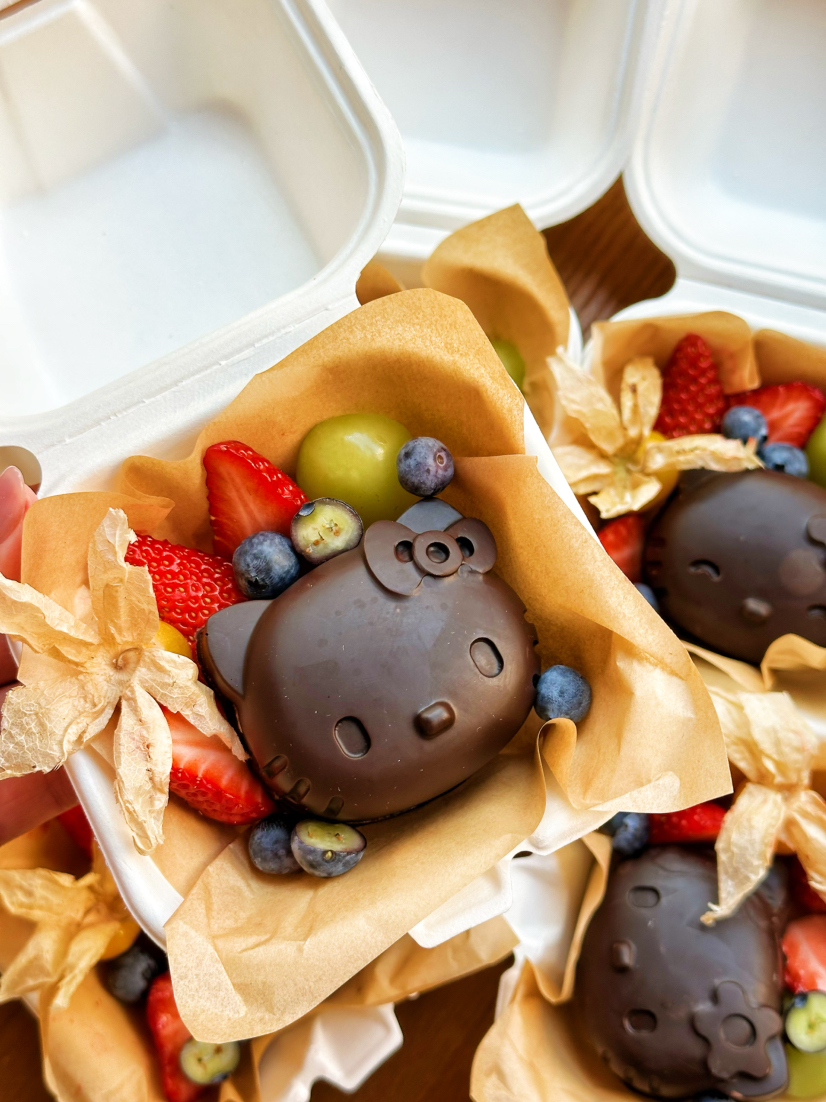 猫头hello Kitty冷萃酸奶，不能快递。水果随机搭配哦