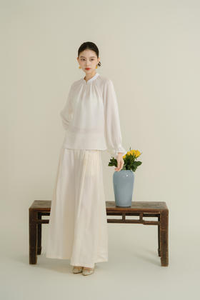 荷言HEYEN 雪檐 桑蚕丝菱形格纹非遗花罗小V领新中式上衣 春夏高定