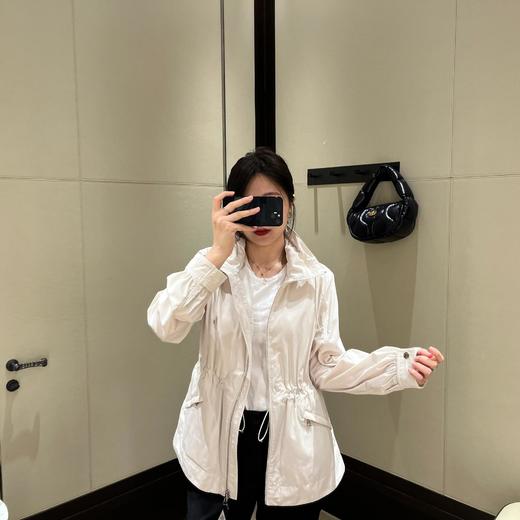 MK春夏新品 Enet女士轻薄派克大衣外套 商品图6