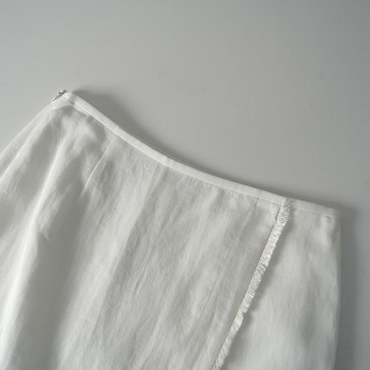 VIMAGE纬漫纪2026夏季新款莱赛尔亚麻高腰简约百搭显瘦半身裙V2506216 商品图2