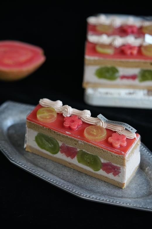 话梅芭乐草莓奶油切块 商品图0