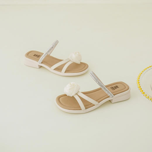 西村名物2026年夏季新款舒适平底玫瑰水钻一字带低跟凉拖鞋T26BJ20181 商品图3