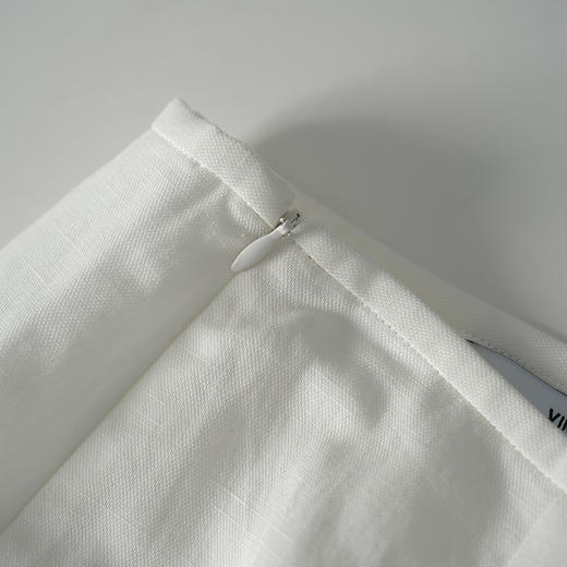 VIMAGE纬漫纪2026夏季新款莱赛尔亚麻高腰简约百搭显瘦半身裙V2506216 商品图3