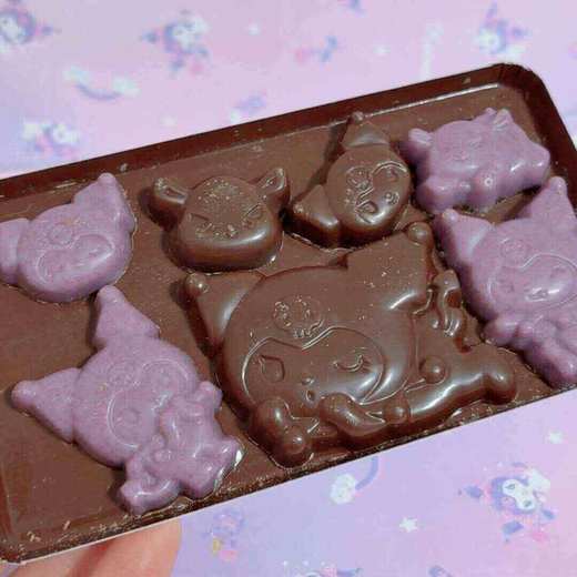 【新品限时购】不二家库洛米蓝莓可可味巧克力制品 35g/045607  商品图2