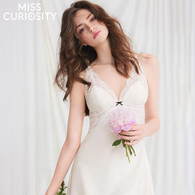 好奇蜜斯独特绝美吊带睡裙睡衣女2026新款春季带胸垫性感法式蕾丝-萨沙