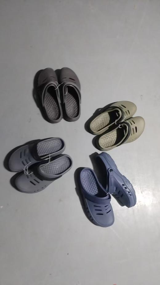 无折扣19.9抢购！斯凯奇FOAMIES MENS男士凉鞋 拖鞋两穿一脚蹬透气休闲鞋 商品图0