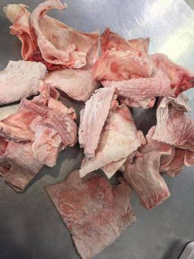 牛腩板筋500g（切成细条更好入口，脆糯，多闷一闷）