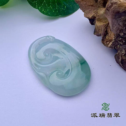 派瑞翡翠 翡翠挂件 糯种 浅绿 商品图2