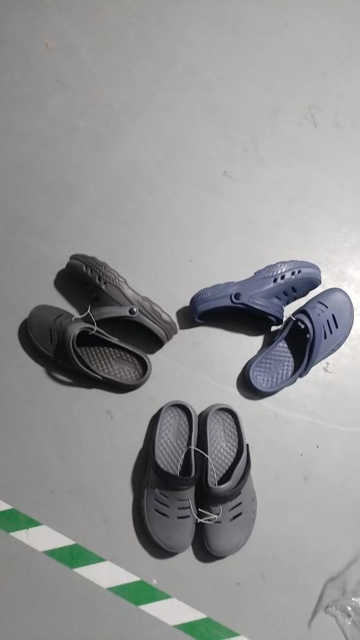 无折扣19.9抢购！斯凯奇FOAMIES MENS男士凉鞋 拖鞋两穿一脚蹬透气休闲鞋 商品图2