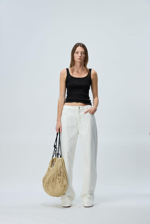 细肩带方圆领背心 商品图2