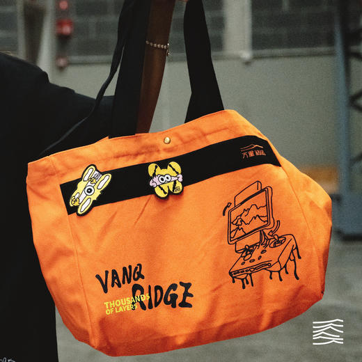 VANQ RIDGE万重M4P纪念款托特包 商品图3