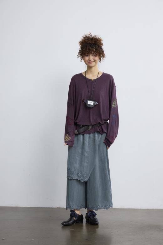 袖子刺绣设计oversize防晒T恤 商品图1