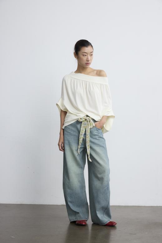 正反两穿丝巾装饰T恤 商品图0