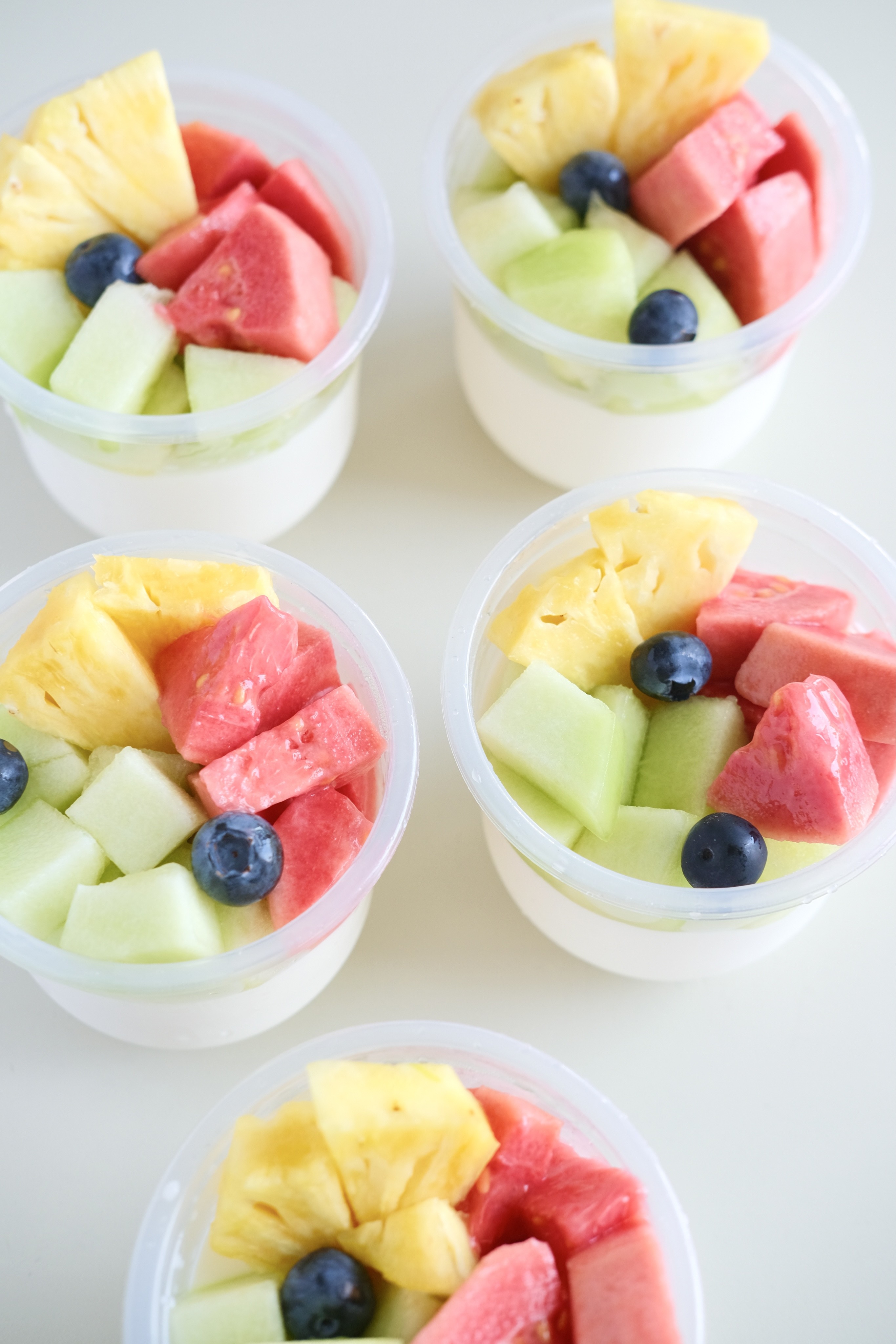 缤纷水果椰子冻