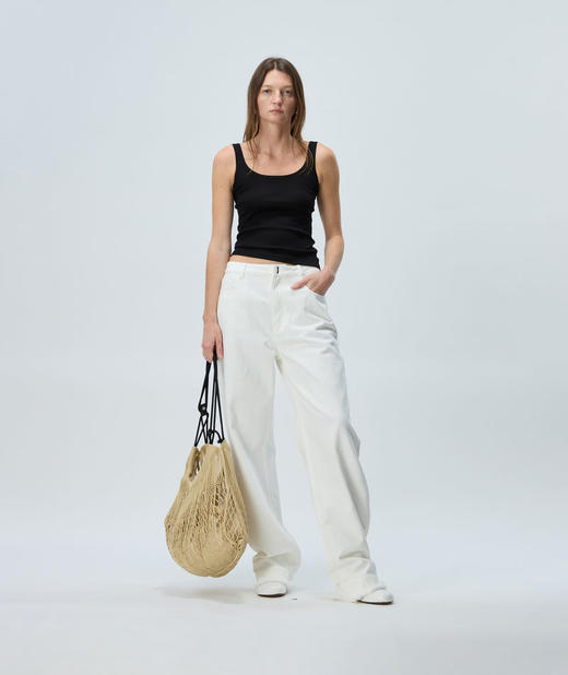 细肩带方圆领背心 商品图3