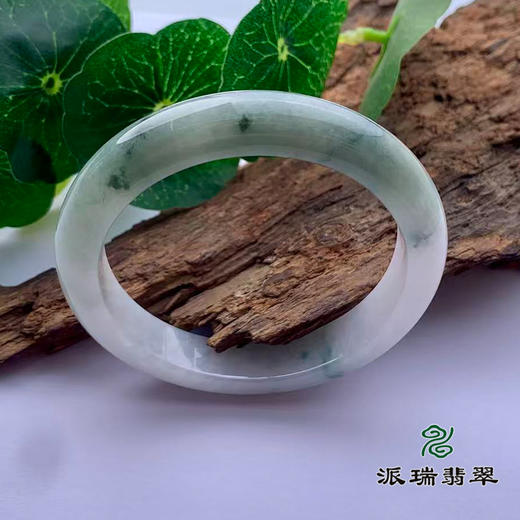 派瑞翡翠 翡翠手镯 糯种 飘花 商品图0