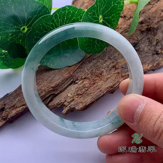 派瑞翡翠 翡翠手镯 糯种 飘花 商品图3