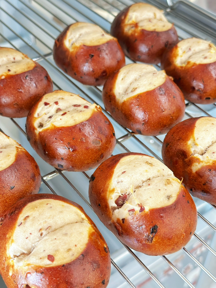 无油无糖，红枣核桃碱水丸子