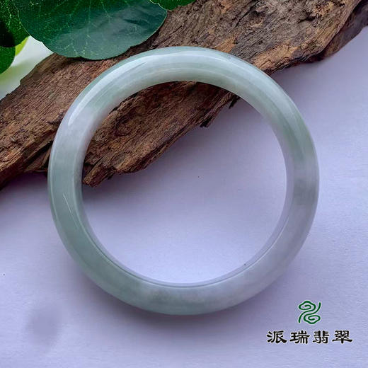 派瑞翡翠 翡翠手镯 糯种 浅油青 商品图1