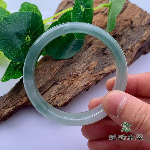 派瑞翡翠 翡翠手镯 糯种 飘花 商品图3
