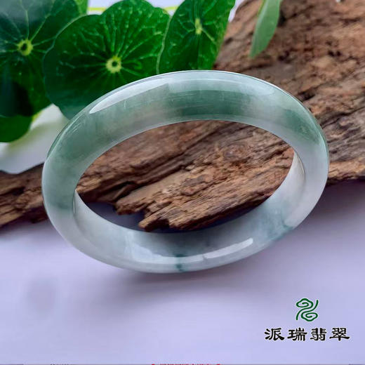 派瑞翡翠 翡翠手镯 糯种 飘花 商品图0