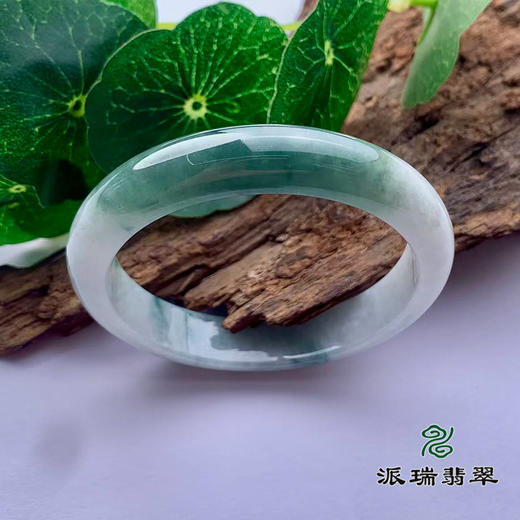 派瑞翡翠 翡翠手镯 糯种 飘花 商品图0