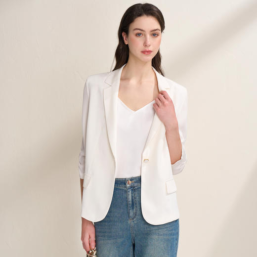 EITIE爱特爱夏新款气质干练通勤抽褶七分袖修身西装外套7803510 商品图4