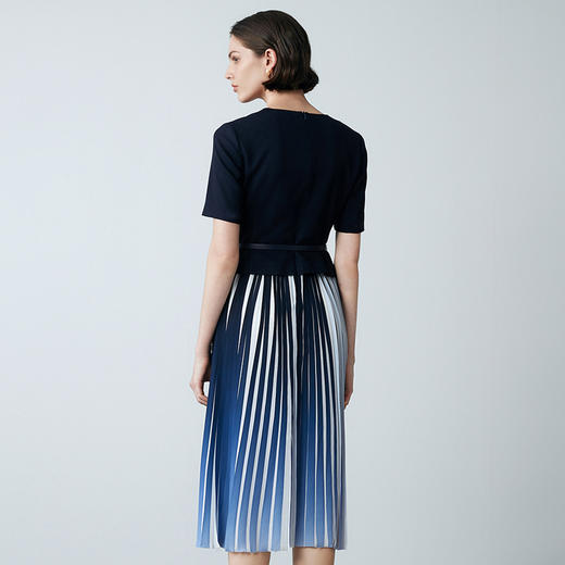 EITIE爱特爱夏新款时尚通勤假两件收腰百褶拼接渐变西装连衣裙7707429 商品图4