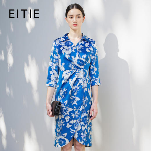先下架-EITIE爱特爱夏季新款修身显瘦印花连衣裙7807506 商品图0
