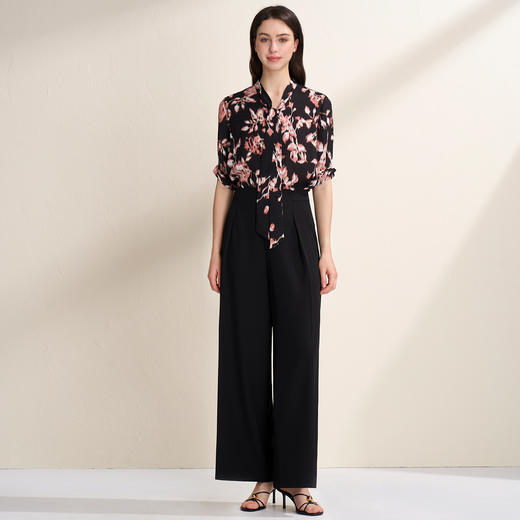 EITIE爱特爱复古飘带V领气质优雅印花中袖衬衫春季新款8109804 商品图2