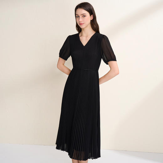 EITIE爱特爱法式优雅显瘦V领收腰百褶垂坠连衣裙夏季新款8207959 商品图3