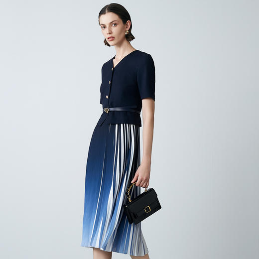 EITIE爱特爱夏新款时尚通勤假两件收腰百褶拼接渐变西装连衣裙7707429 商品图1