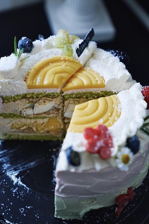 斑斓芒果泰奶口味蛋糕 商品图3