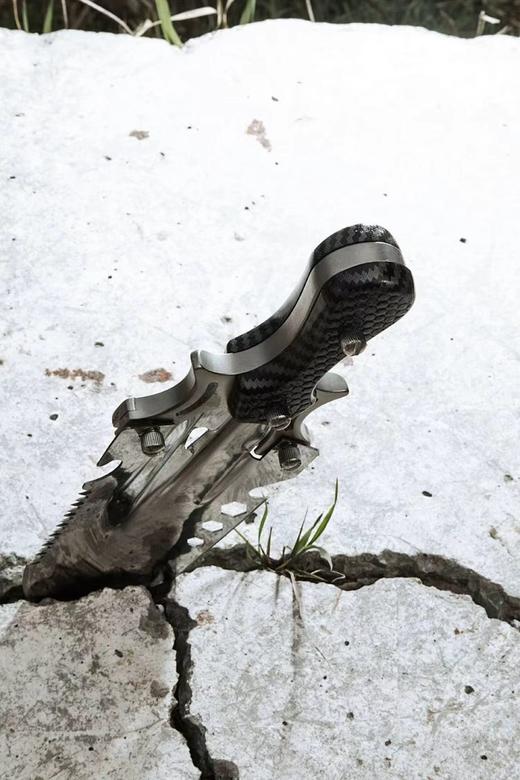 老爷们必备！！哪个男人能拒绝一个一把超重工金弹弓铲  弹弓工兵铲二合一 商品图7