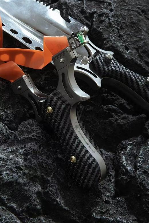 老爷们必备！！哪个男人能拒绝一个一把超重工金弹弓铲  弹弓工兵铲二合一 商品图4