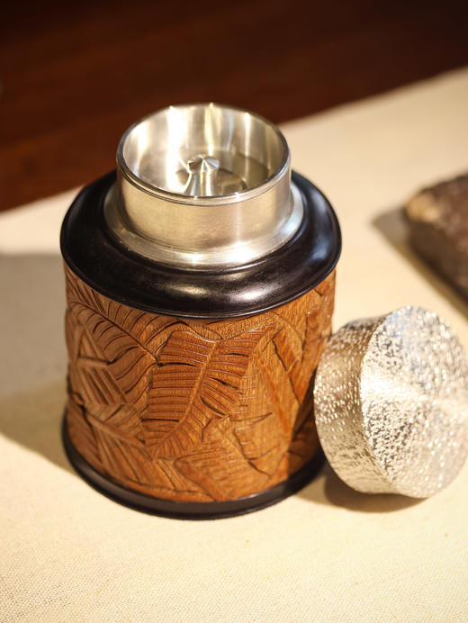 芭蕉图°锡胆茶叶罐 商品图8