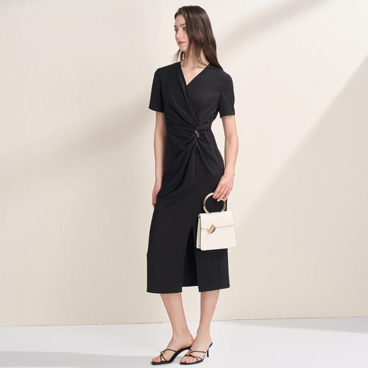 EITIE连衣裙B2607202 商品图3