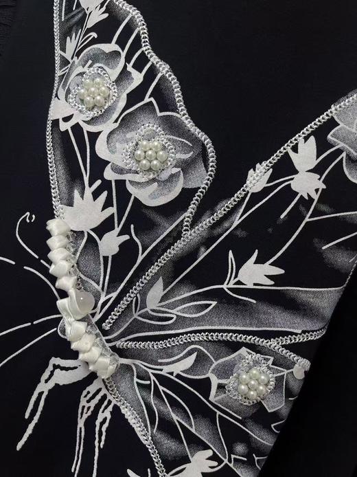 大版【自营】工艺/重工！手工钉珠➕刺绣➕盘扣蝴蝶！潮牌复古宽松设计感中长短袖T恤-喜出 商品图4