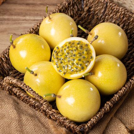 钦蜜9号百香果+新疆博洋9号蜜瓜羊角蜜+库尔勒香梨 +冰激凌手撕西瓜 商品图0