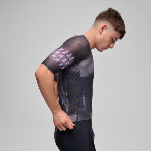 MAAP 男士 Privateer系列 FREDDY OVETT PRO AIR JERSEY 3.0 短袖骑行服 幻影黑 商品图1