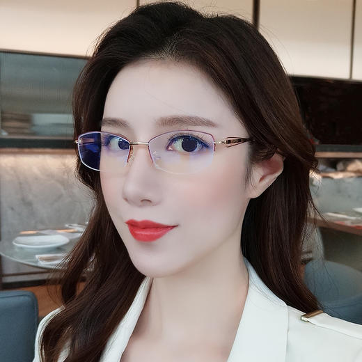 骊佳防蓝光老花镜【时尚款】半包框显年轻 手机眼镜老视镜 长时间玩刷视频手机电脑 骊佳1849系列老花镜 商品图5